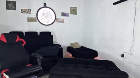 dany wolf002 online show from July 10, 2026, 7:16 pm