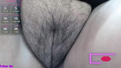 K E R L Y online show from November 4, 2025, 1:21 pm