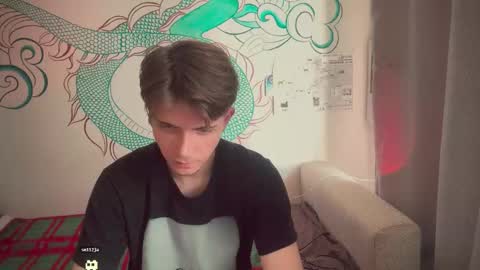 Snapshot of kero180 chatting on September 27, 2025, 9:36 am Kero online show from September 27, 2025, 9:36 am