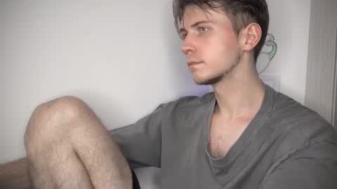 Snapshot of kero180 chatting on October 11, 2025, 7:01 pm Kero online show from October 11, 2025, 7:01 pm