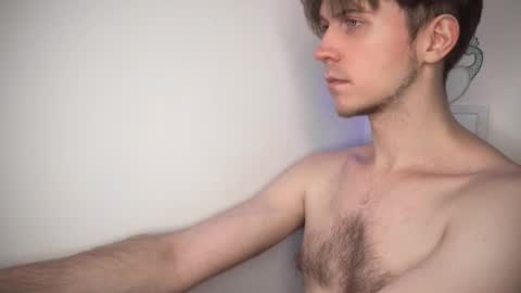 Snapshot of kero180 chatting on October 24, 2025, 6:48 pm Kero online show from October 24, 2025, 6:48 pm