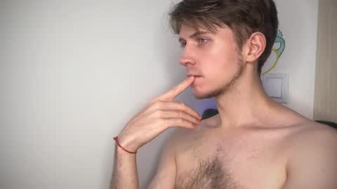 Snapshot of kero180 chatting on October 25, 2025, 8:47 pm Kero online show from October 25, 2025, 8:47 pm