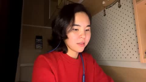 Jenny  online show from April 24, 2026, 9:23 am