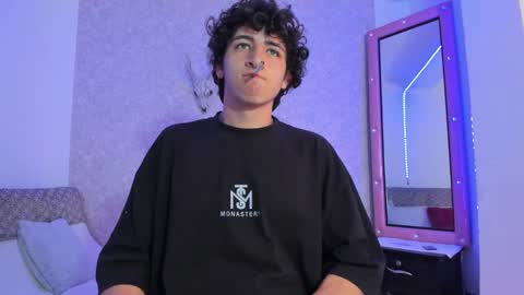 Kev online show from January 22, 2025, 4:44 am