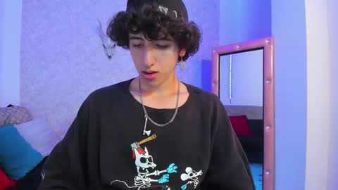 Kev online show from February 7, 2025, 4:56 pm