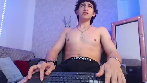 Kev online show from February 19, 2025, 4:55 pm