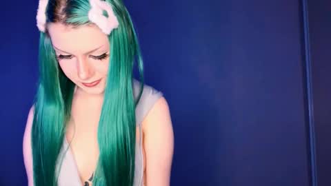 Snapshot of keshakittles chatting on February 3, 2026, 5:40 pm Eva online show from February 3, 2026, 5:40 pm