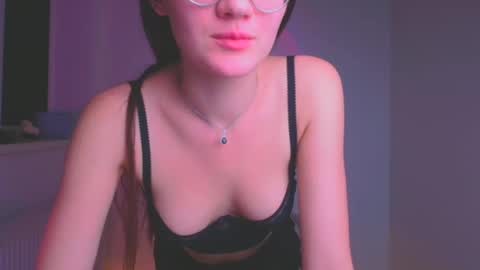 Ketrin online show from January 9, 2025, 3:26 am