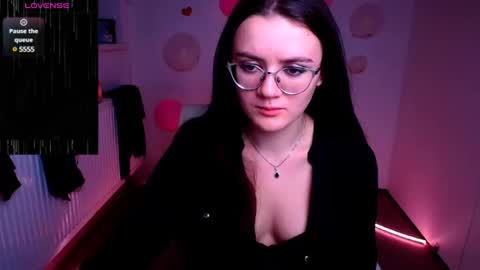 Ketrin online show from February 21, 2025, 4:29 am