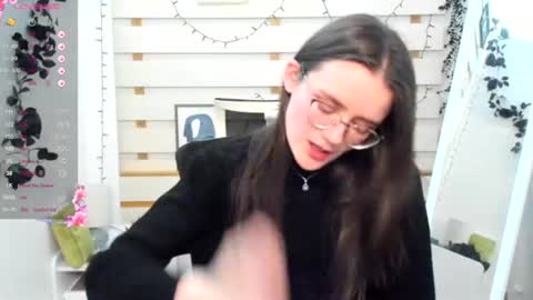 Ketrin online show from December 20, 2025, 8:49 pm