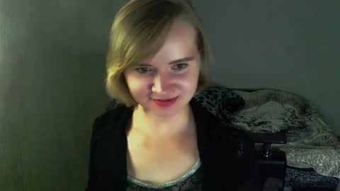 Snapshot of ketrincold chatting on August 5, 2026, 6:44 pm Ketrincold online show from August 5, 2026, 6:44 pm