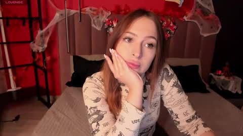 KatrinaKetrin online show from October 19, 2025, 1:28 am