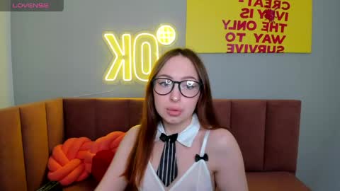 Snapshot of ketrinwhite chatting on May 11, 2026, 1:22 am KatrinaKetrin online show from May 11, 2026, 1:22 am