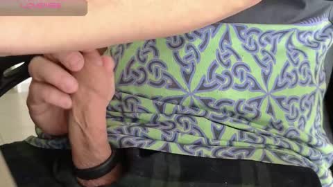 Snapshot of kev20paris chatting on March 8, 2026, 8:18 am kev20paris online show from March 8, 2026, 8:18 am