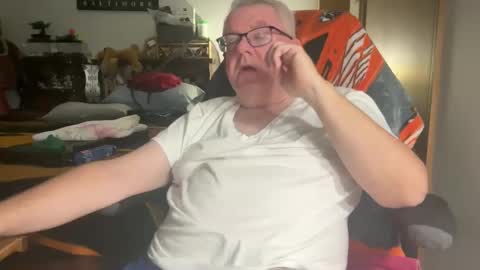 Snapshot of kev92569 chatting on December 20, 2024, 1:47 am kev92569 online show from December 20, 2024, 1:47 am