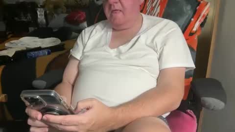 Snapshot of kev92569 chatting on January 12, 2025, 1:21 am kev92569 online show from January 12, 2025, 1:21 am