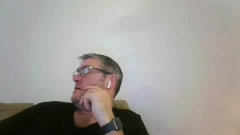kevfromchat online show from December 27, 2024, 2:33 pm