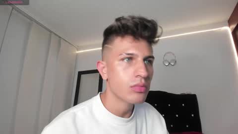 Kevin Ahs online show from October 11, 2025, 10:52 pm