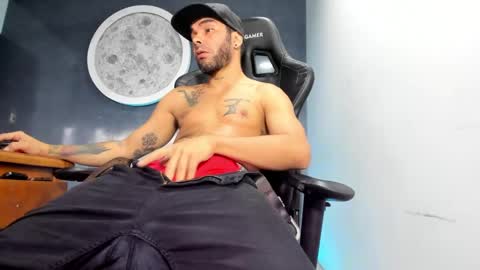 Kevin online show from December 26, 2024, 10:52 pm