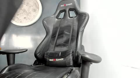 Kevin online show from February 4, 2025, 9:10 pm