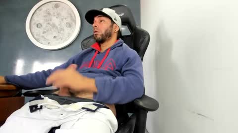 Kevin online show from February 10, 2025, 2:26 pm