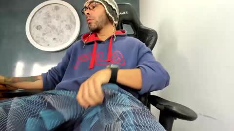 Kevin online show from February 26, 2025, 1:41 pm