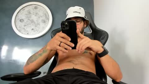 Kevin online show from March 8, 2025, 6:05 pm