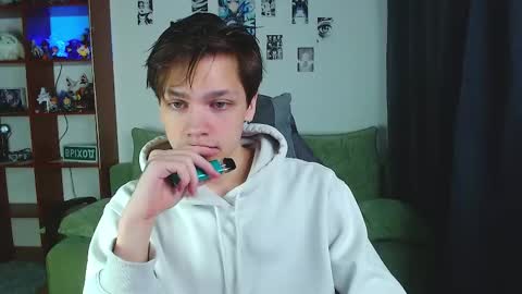 Kevin online show from September 24, 2025, 3:43 am