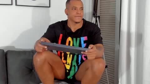 Snapshot of kevin_lance chatting on January 12, 2025, 7:21 am Kevin Lance online show from January 12, 2025, 7:21 am