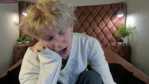 Kevin online show from November 20, 2025, 2:50 pm