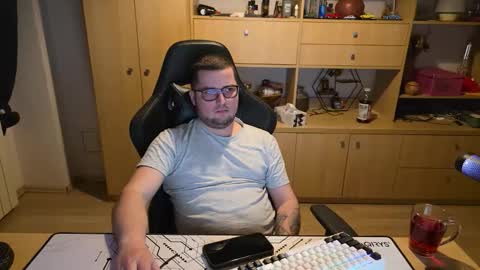 Kevinn online show from March 11, 2026, 7:31 pm