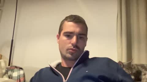 kevinpillobello online show from November 25, 2025, 5:13 pm