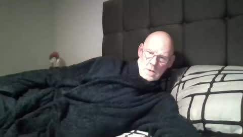 kevlooking4sez online show from January 9, 2025, 12:57 am