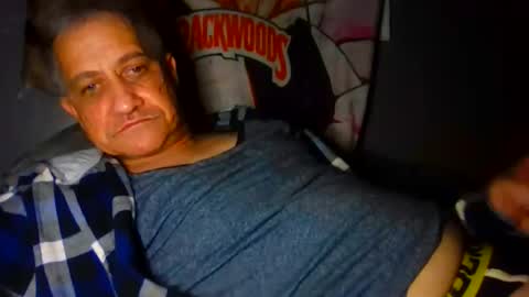 Snapshot of kevnart chatting on November 12, 2025, 12:16 pm kevin online show from November 12, 2025, 12:16 pm