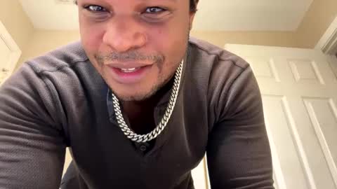 Snapshot of keybump323 chatting on September 25, 2025, 3:16 pm Keybump online show from September 25, 2025, 3:16 pm