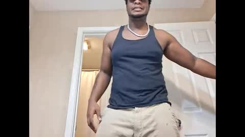 Snapshot of keybump323 chatting on November 1, 2025, 2:19 pm Keybump online show from November 1, 2025, 2:19 pm