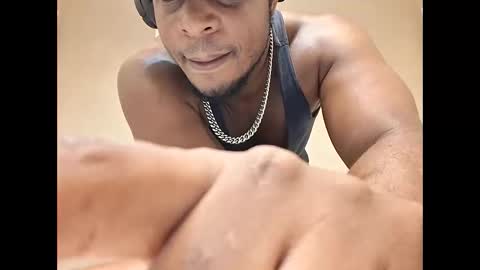 Keybump online show from November 6, 2025, 3:57 pm