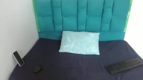 keyla_moon_ online show from April 21, 2026, 6:55 pm