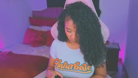Snapshot of keyla_roberts_ chatting on June 25, 2026, 1:16 am Adhara. Help me reach 100 likes online show from June 25, 2026, 1:16 am