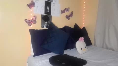 Snapshot of keylaa4 chatting on January 16, 2025, 1:36 pm keyla online show from January 16, 2025, 1:36 pm