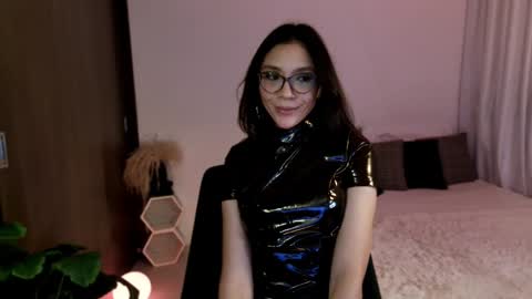 Snapshot of keylamiller1 chatting on December 28, 2024, 12:15 am Keyla online show from December 28, 2024, 12:15 am
