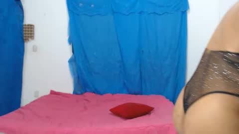 Snapshot of keylli_brownss chatting on April 17, 2026, 12:13 am Keylli online show from April 17, 2026, 12:13 am