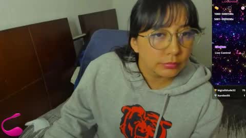 Danna Sofia online show from March 10, 2026, 3:11 am