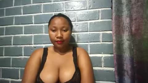 kezia0910 online show from November 3, 2025, 2:13 am