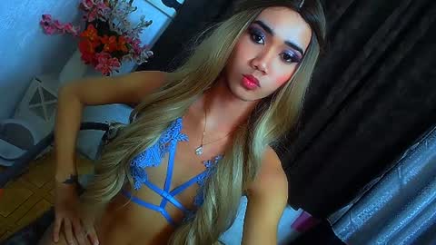 kezzy online show from December 9, 2024, 11:34 pm