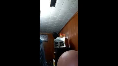 kfrost380 online show from October 31, 2025, 8:43 pm