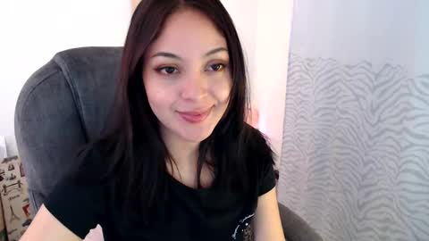 Liss online show from February 12, 2025, 2:35 am