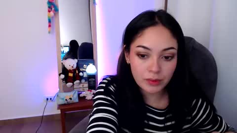 Snapshot of khal_girl chatting on November 18, 2025, 2:06 am Liss online show from November 18, 2025, 2:06 am