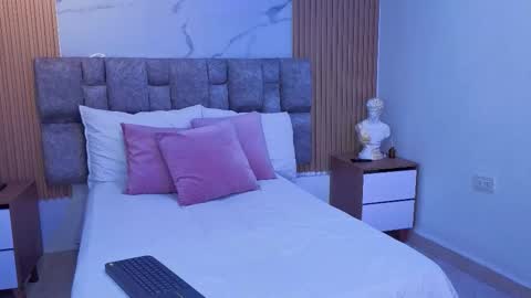 khalifa online show from December 19, 2025, 12:17 am