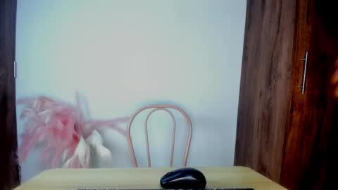 Snapshot of khate_smith chatting on October 12, 2025, 4:28 pm khate_smith online show from October 12, 2025, 4:28 pm